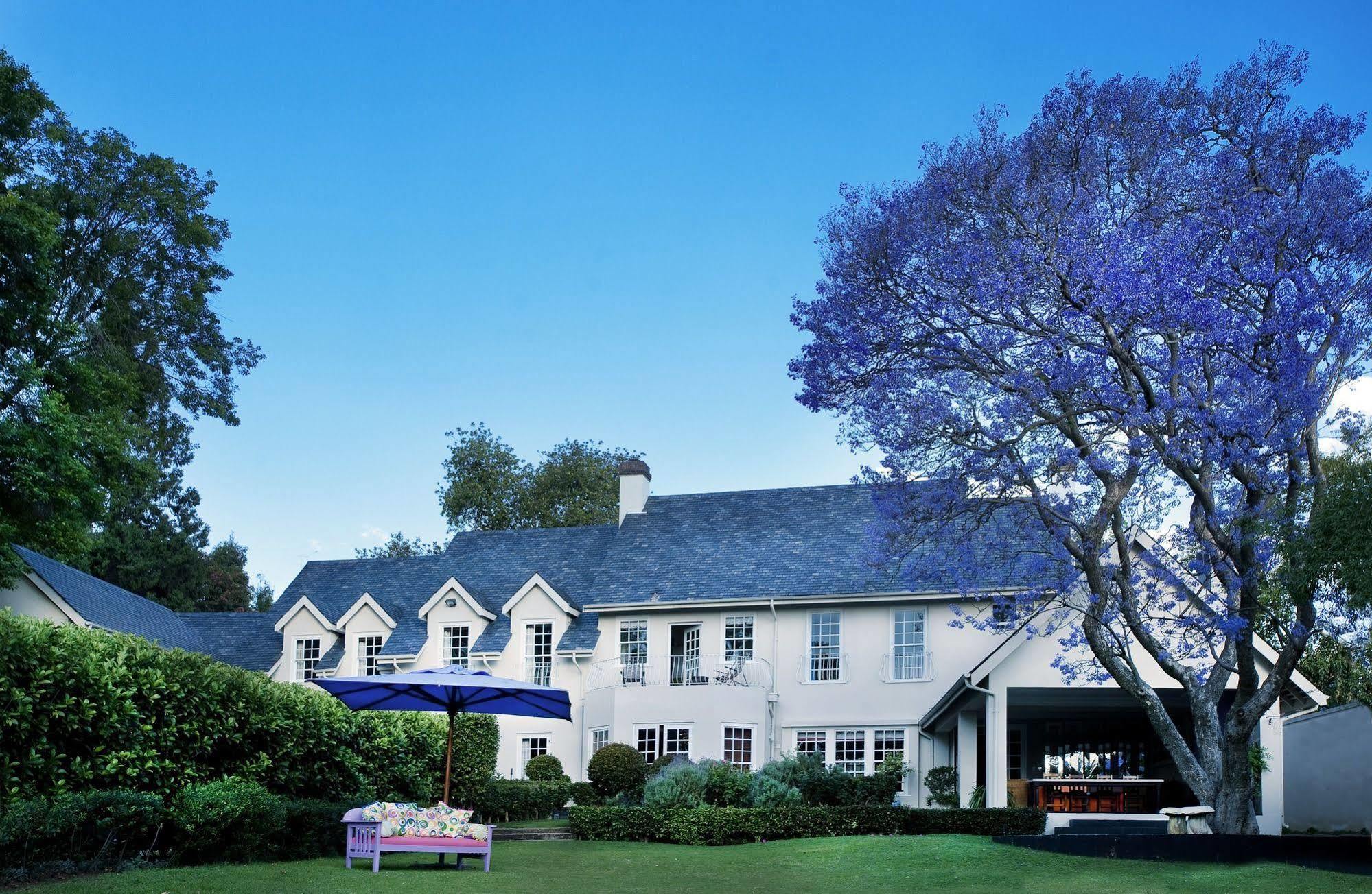 33 Melville Road Sandton Exterior photo